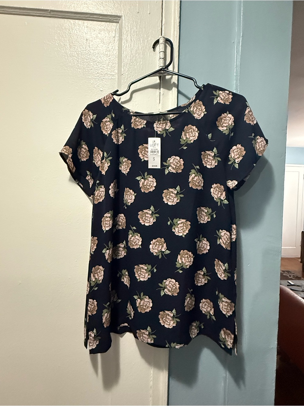 LOFT Navy Floral Scoop Neck Short Sleeve Blouse